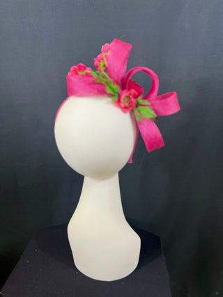 Wona Fascinator